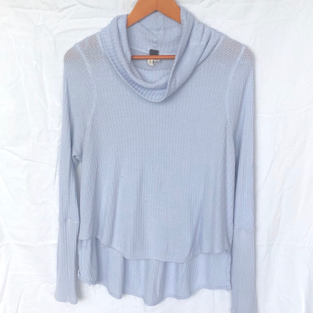 Free people distressed light blue sweater cowl